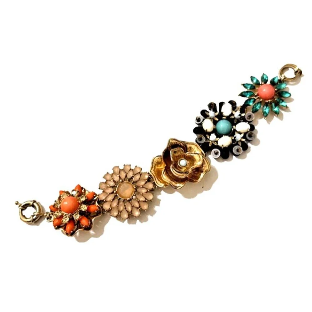 Banana Republic Flower Bouquet Bracelet Gold Tone Floral Statement Link 8